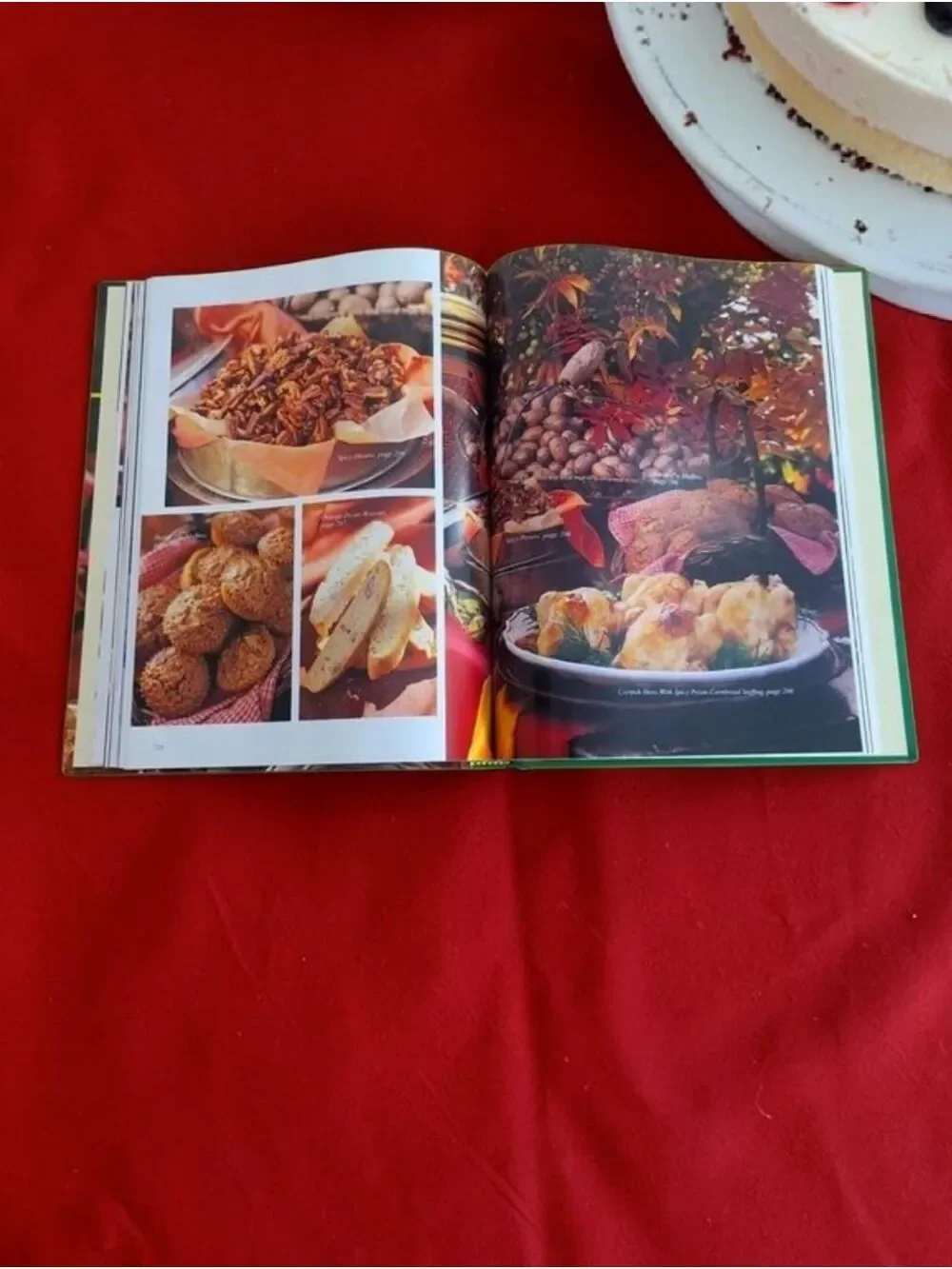 Southern Living 2001 Annual Recipes Hardcover Cookbook